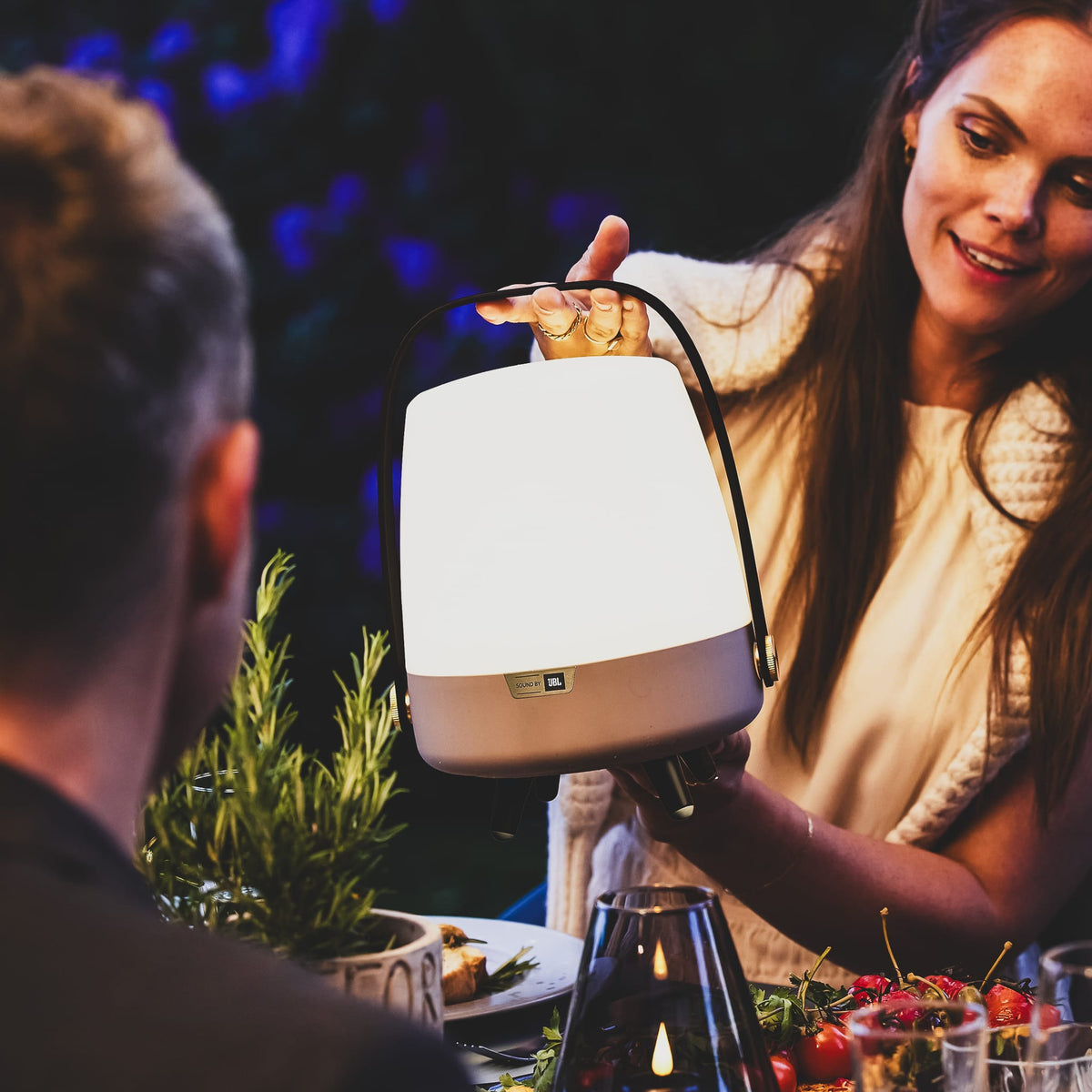 Lite-up Play Mini — sound by JBL