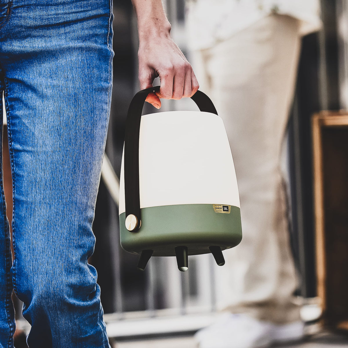 Lite-up Play Mini — sound by JBL